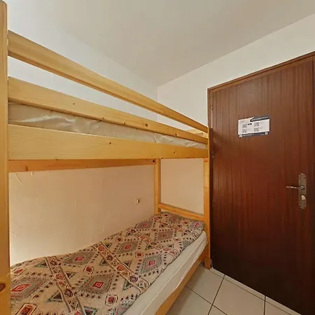 Confortable Avec Parking Au Grand Bornand - Fr-1-241-132 *