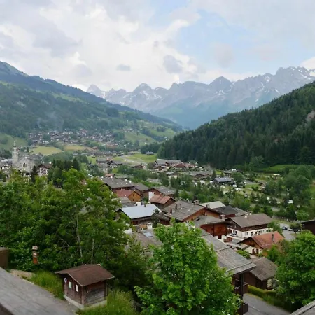 Apartment Confortable Avec Parking Au Grand Bornand - Fr-1-241-132 Le Grand-Bornand